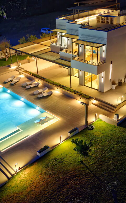 Villa Watanave: Building Exterior, Garden, Outdoor, Pool, Spring, Summer