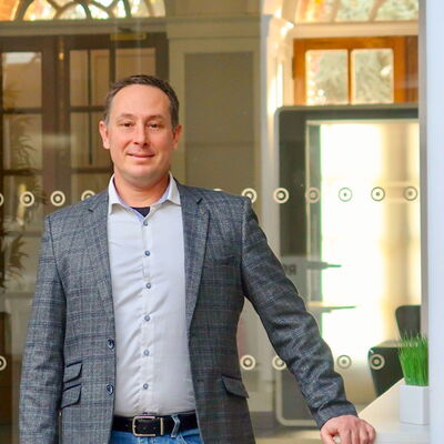 Guido Bazzoni, DIRECTOR