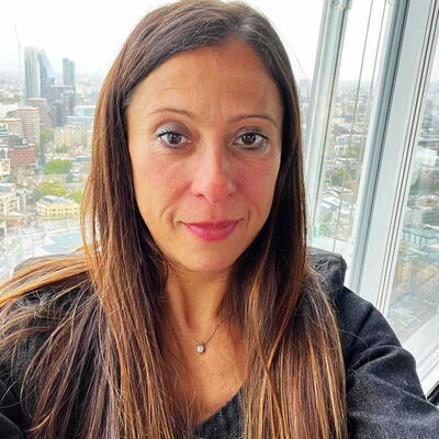 Daniela Suppa, Reservations & Customer Service 